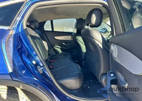 2017 Mercedes-Benz Glc Coupe 300 4Matic z USA, uszkodzony, nr VIN WDC0J4KB3HF189989